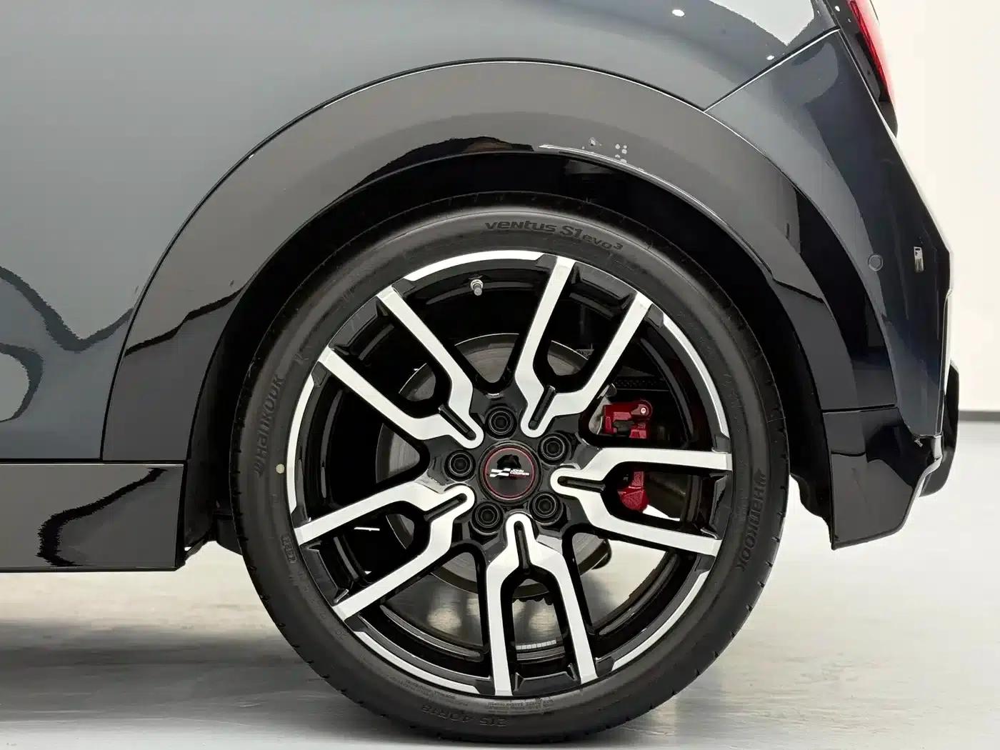 2025 MINI JCW JOHN COOPER WORKS — миниатюра 14