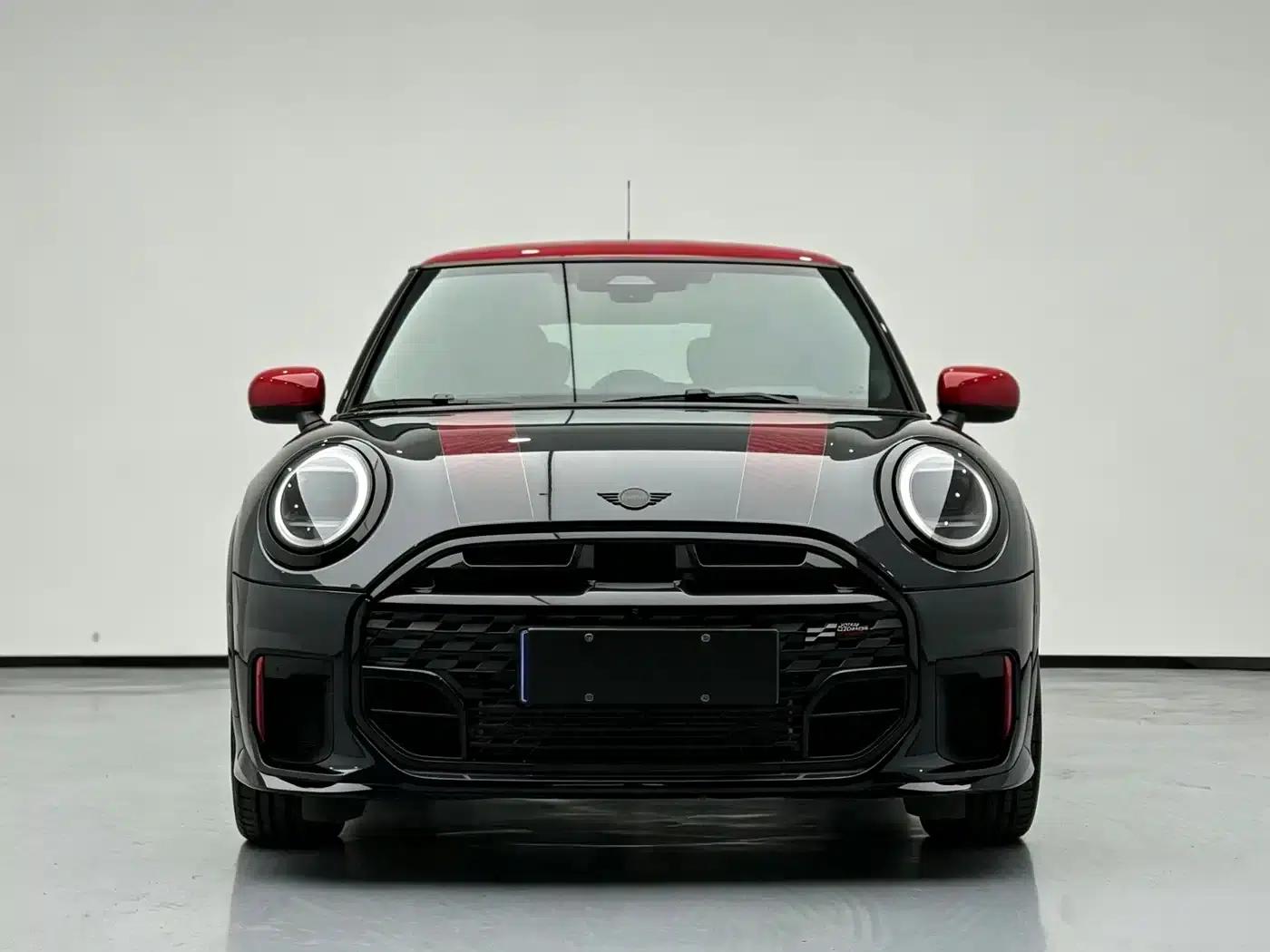 2025 MINI JCW JOHN COOPER WORKS — миниатюра 6