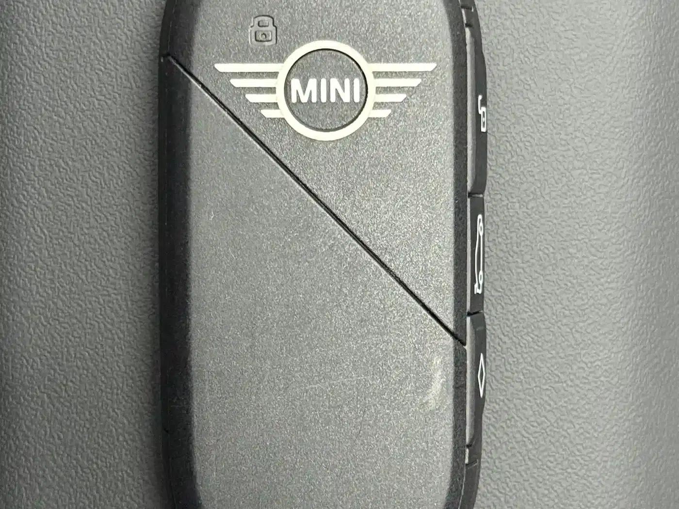 2025 MINI JCW JOHN COOPER WORKS — миниатюра 9