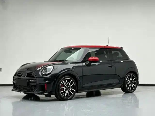 2025 MINI JCW JOHN COOPER WORKS