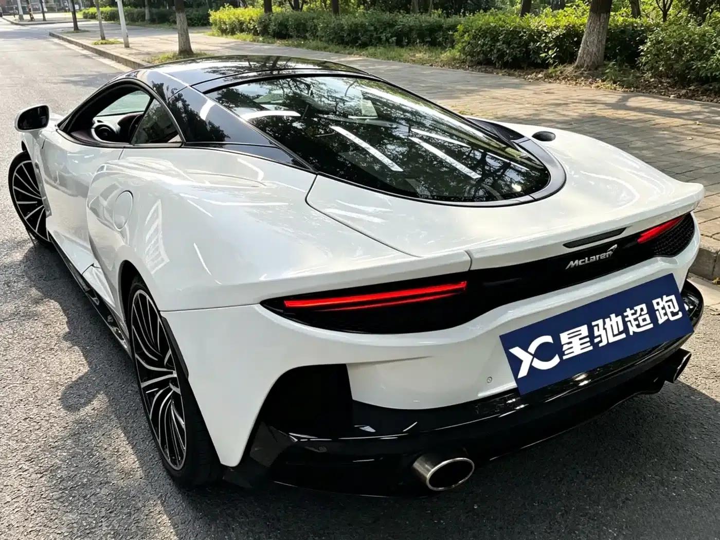McLaren GT 2022 4.0T Standard Edition — миниатюра 2