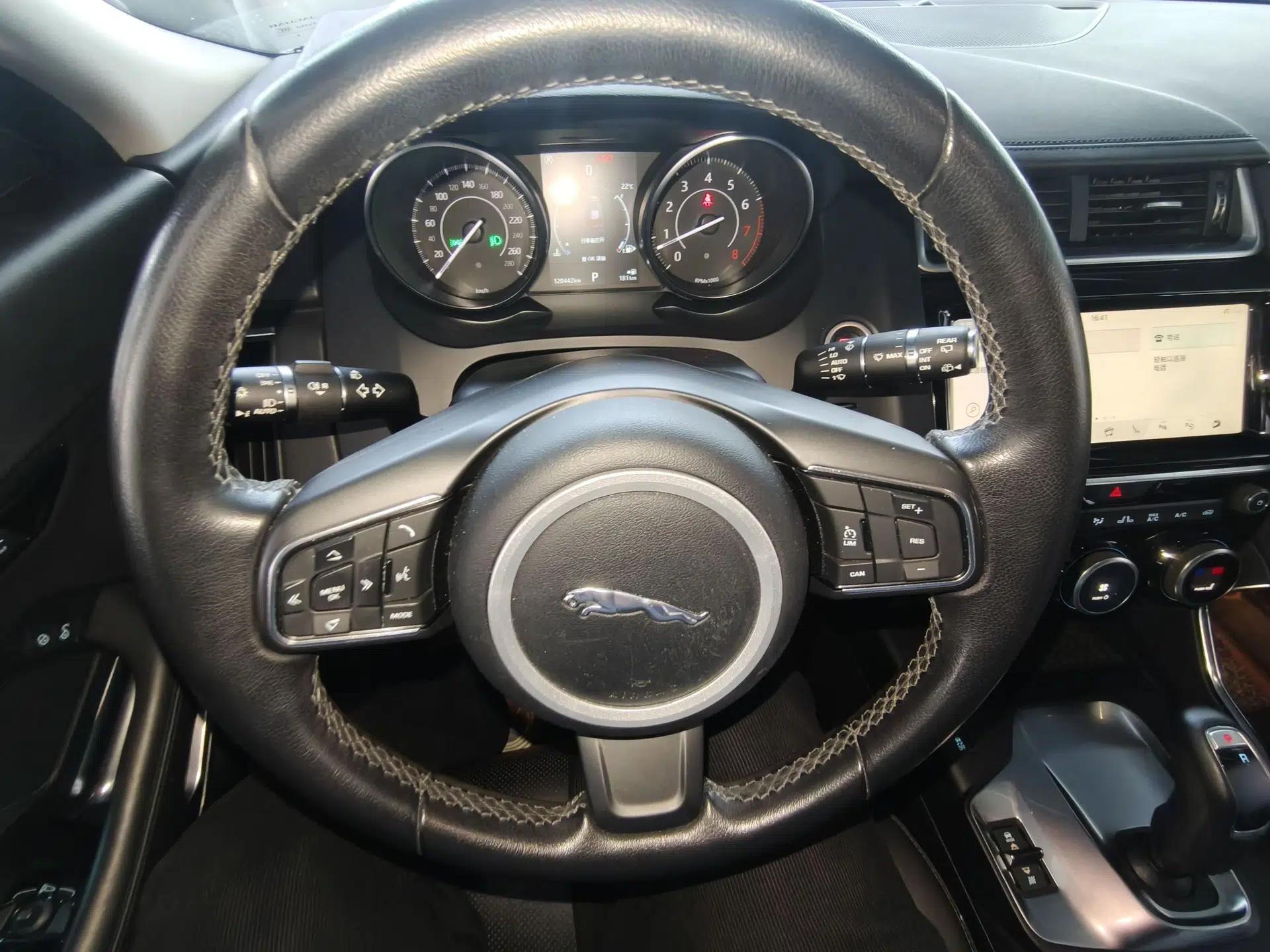 Jaguar E-PACE 2018 P250 S China V-standard — миниатюра 11