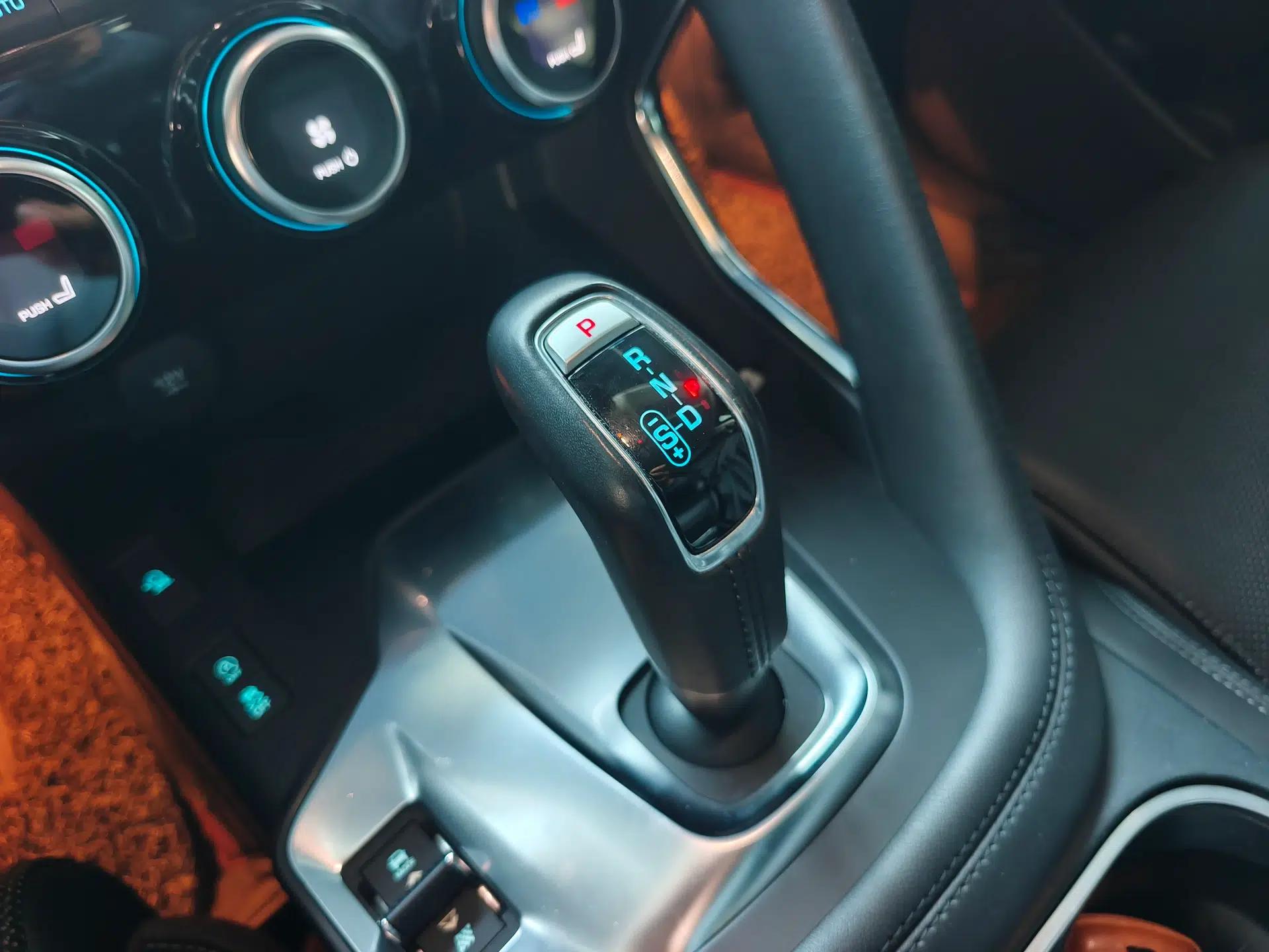 Jaguar E-PACE 2018 P250 S China V-standard — миниатюра 15