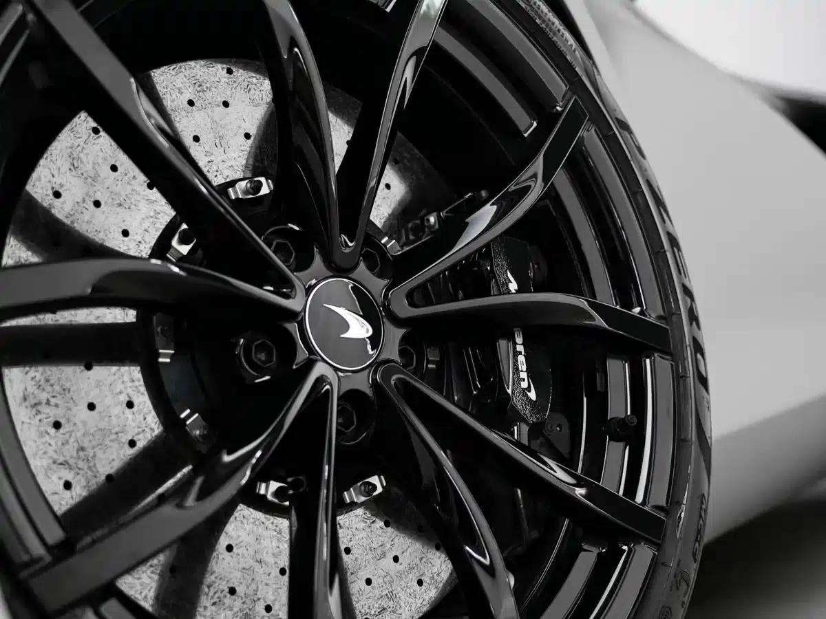 Artura 2023 3.0T Hybrid Standard Model — миниатюра 2
