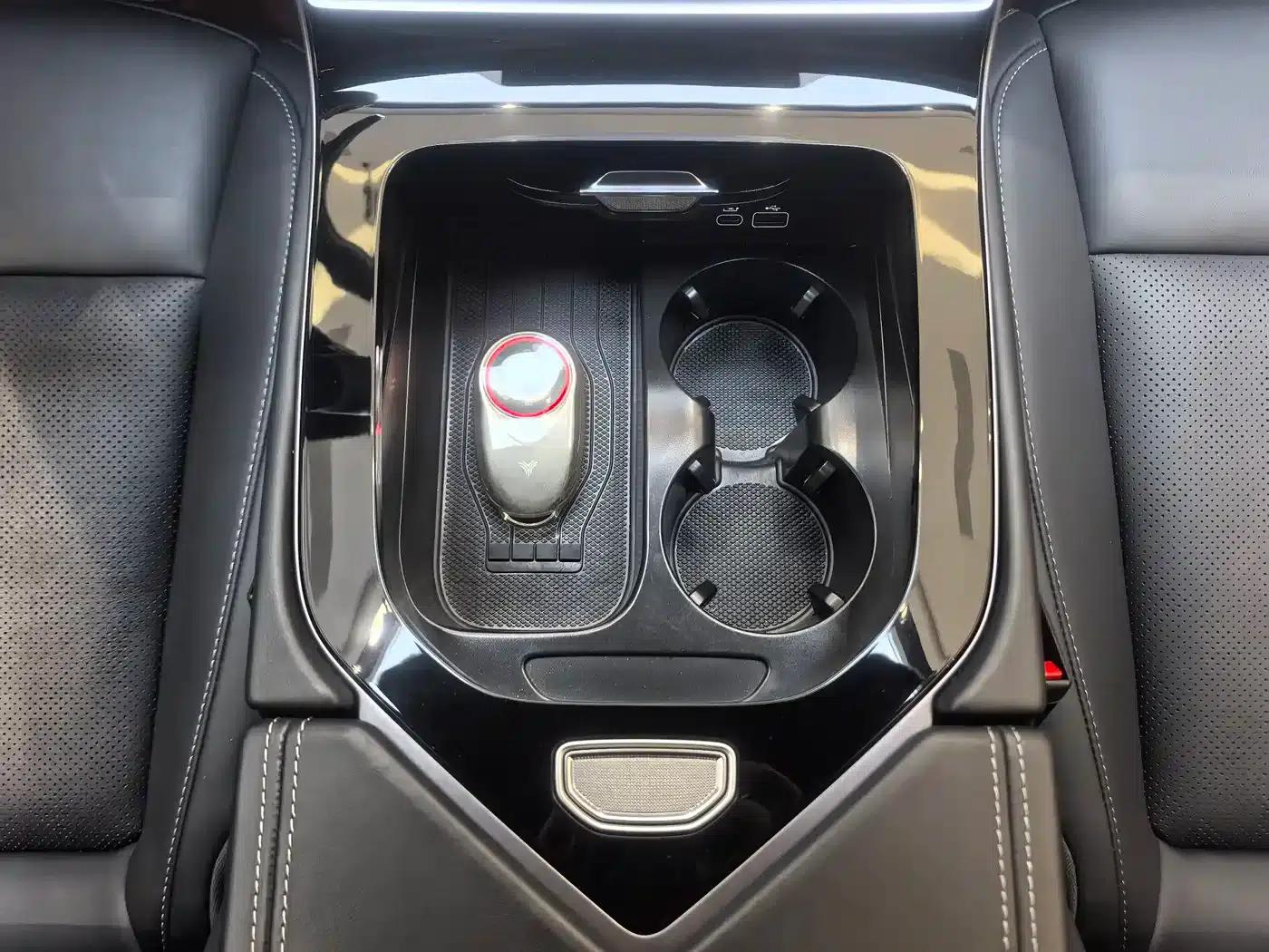 Nezha S 2022 Range Extended Edition, 1160km, Rear-Wheel Drive Mid-Range Version — миниатюра 21