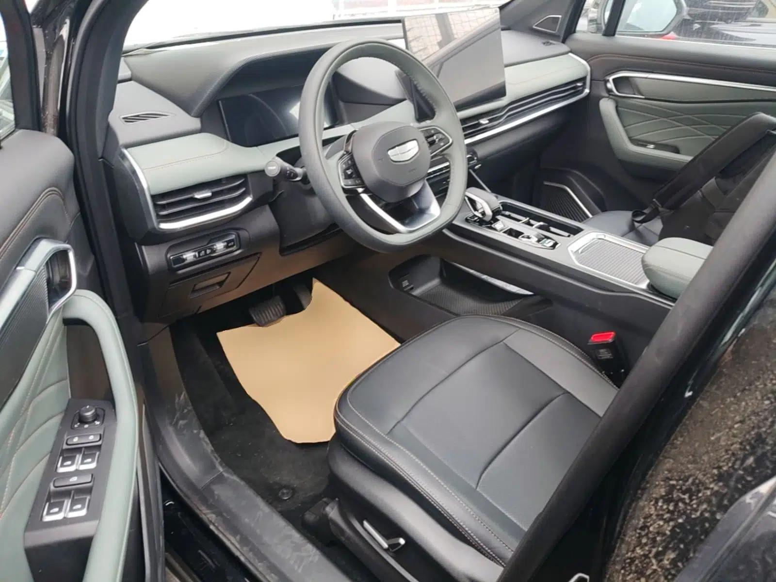 Geely Auto Haoyue L 2024 2.0T DCT Prestige Version — миниатюра 18