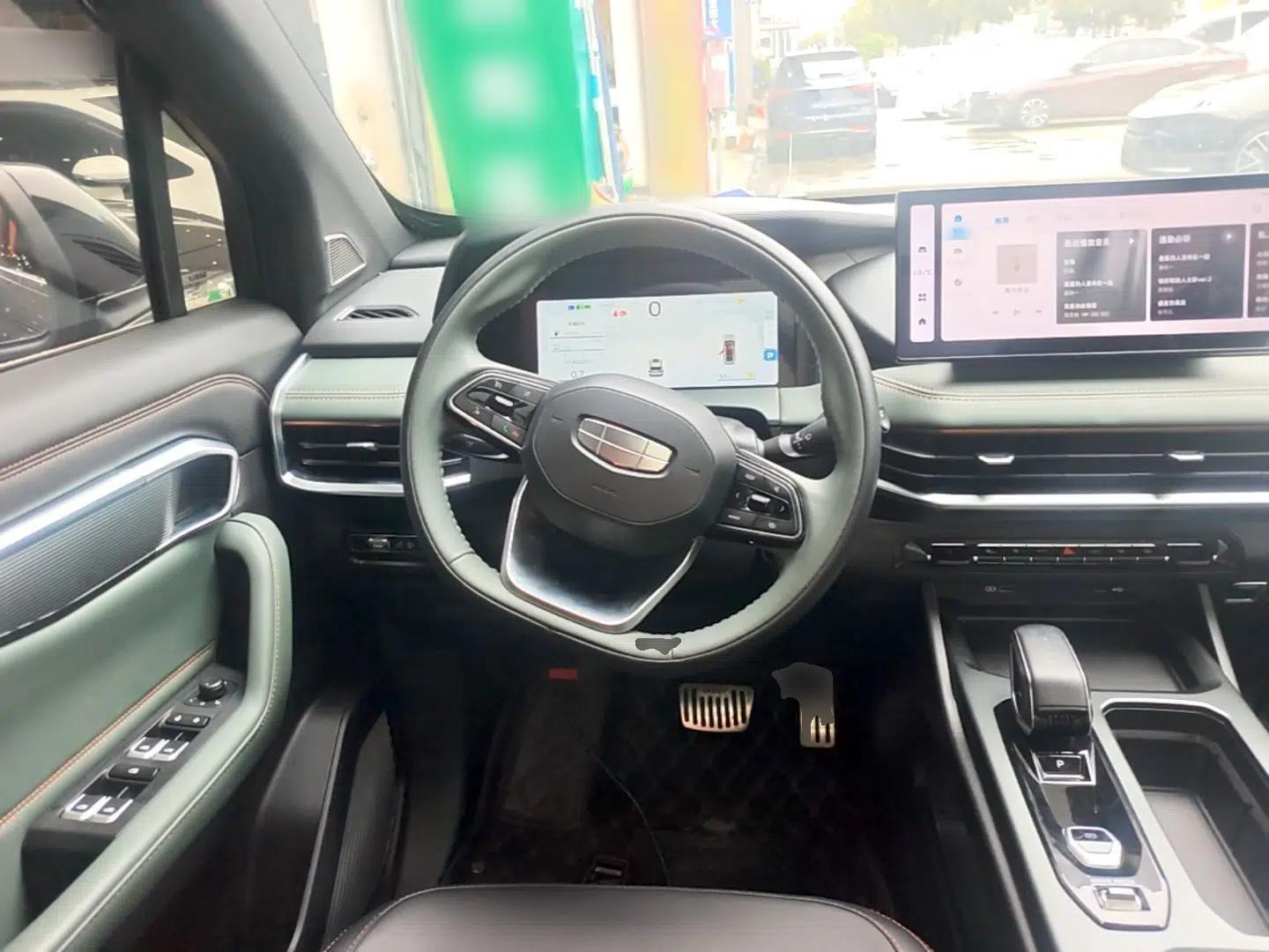 Geely Auto Haoyue L 2023 2.0T DCT Prestige Edition — миниатюра 14