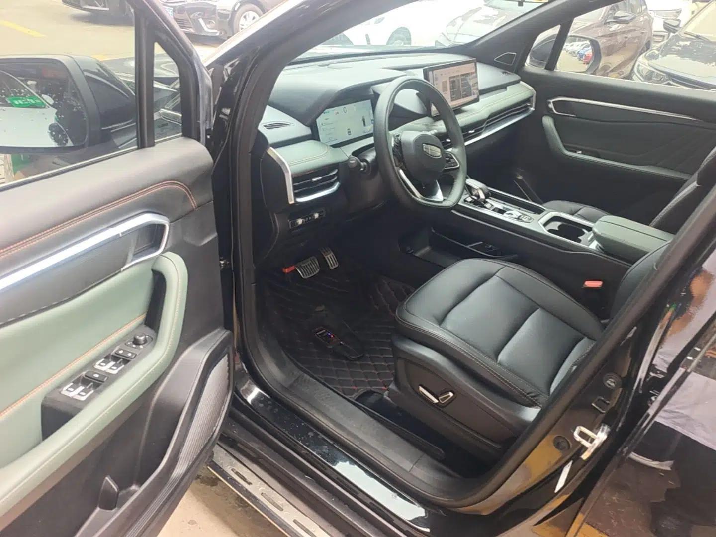 Geely Auto Haoyue L 2023 2.0T DCT Prestige Edition — миниатюра 19