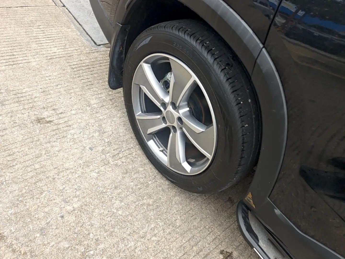Geely Auto Haoyue L 2023 2.0T DCT Prestige Edition — миниатюра 10