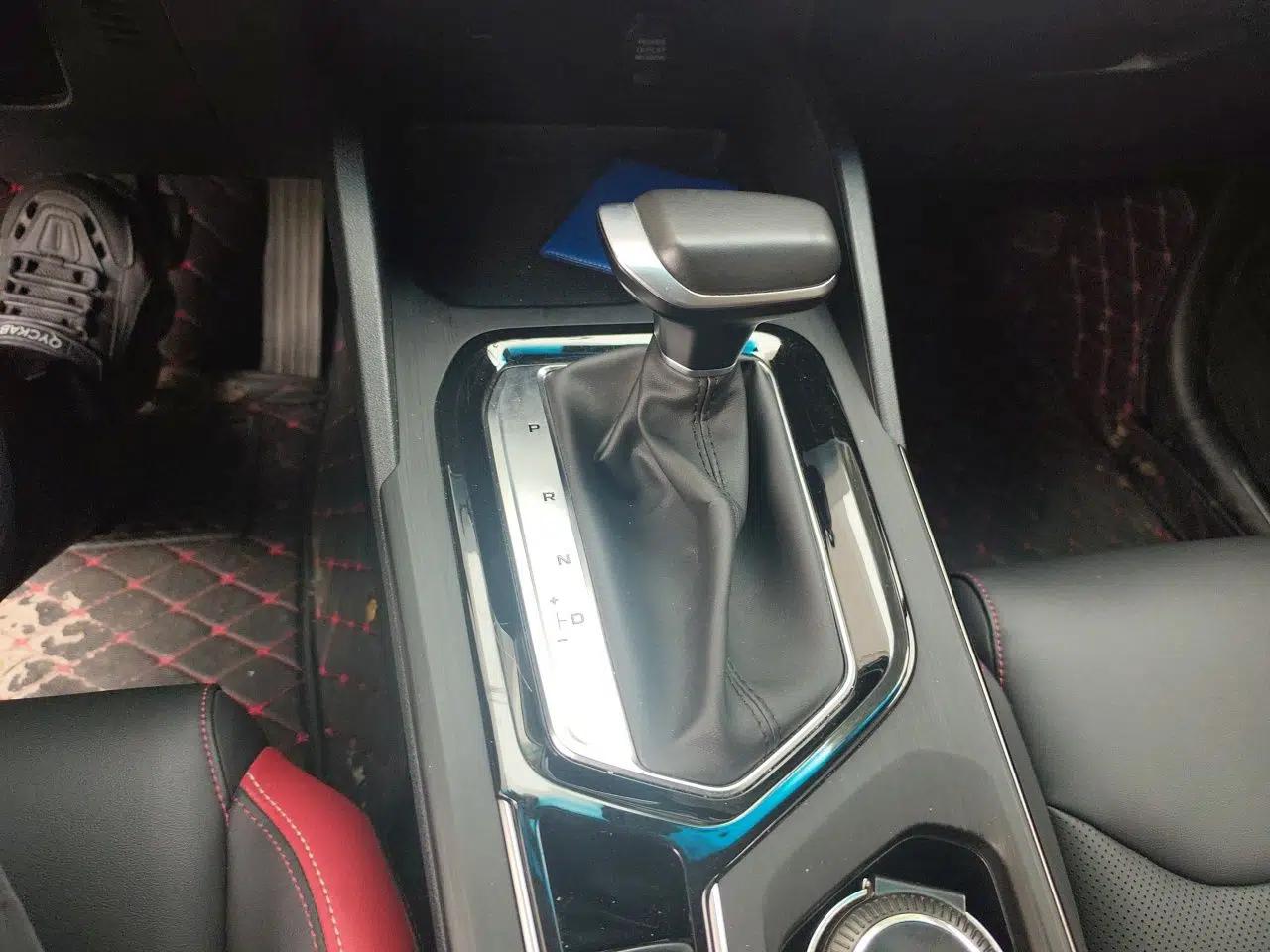 Geely Auto Emgrand S 2021 1.4T CVT Prestige Edition — миниатюра 15