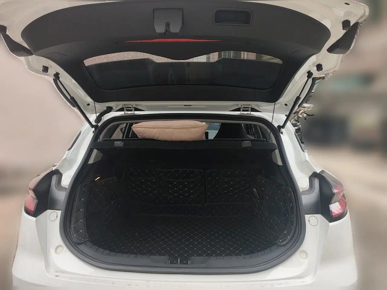 Geely Auto Emgrand S 2021 1.4T CVT Prestige Edition — миниатюра 20