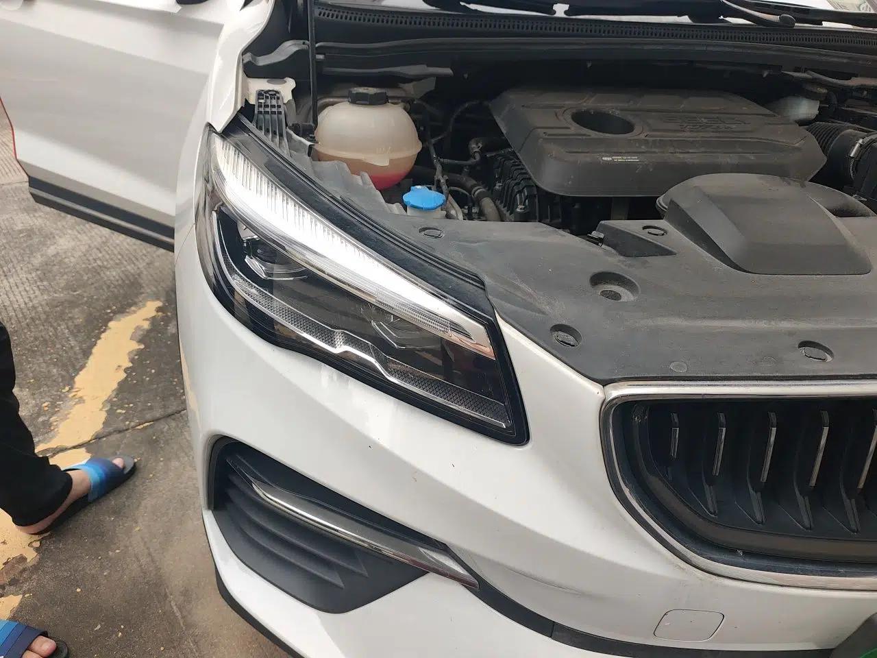 Geely Auto Emgrand S 2021 1.4T CVT Prestige Edition — миниатюра 7