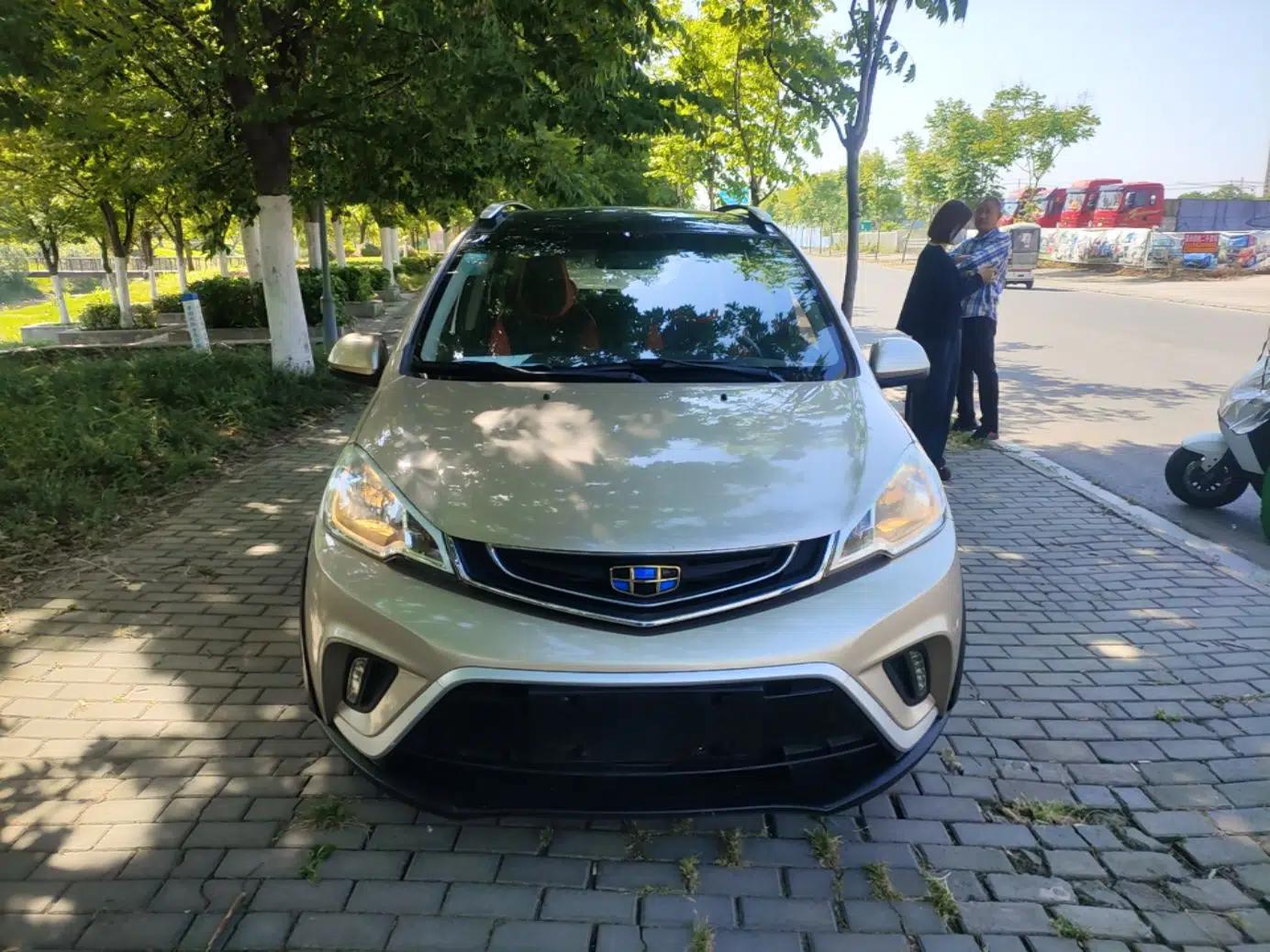 Geely Auto Vision X1 2017 1.3L Automatic Fun Edition — миниатюра 2