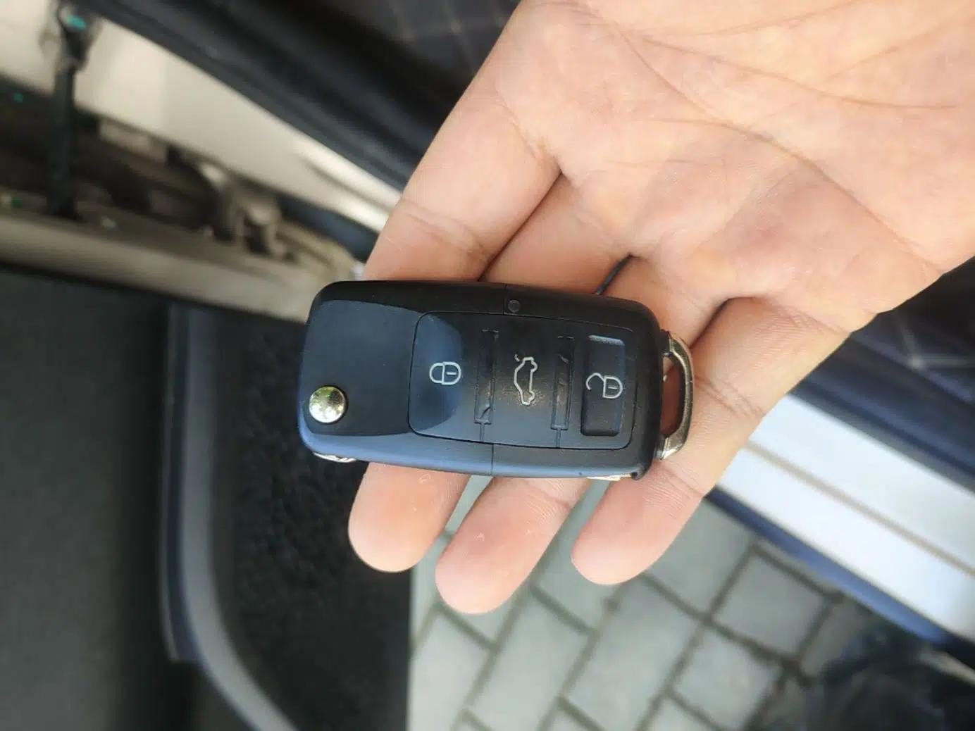 Geely Auto Vision X1 2017 1.3L Automatic Fun Edition — миниатюра 12