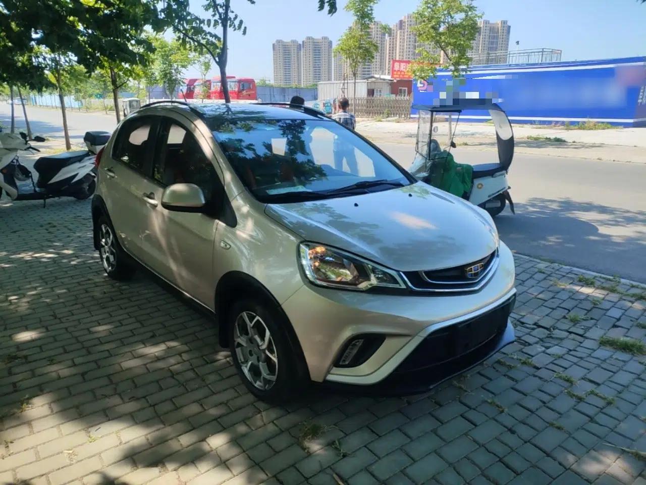 Geely Auto Vision X1 2017 1.3L Automatic Fun Edition — миниатюра 3