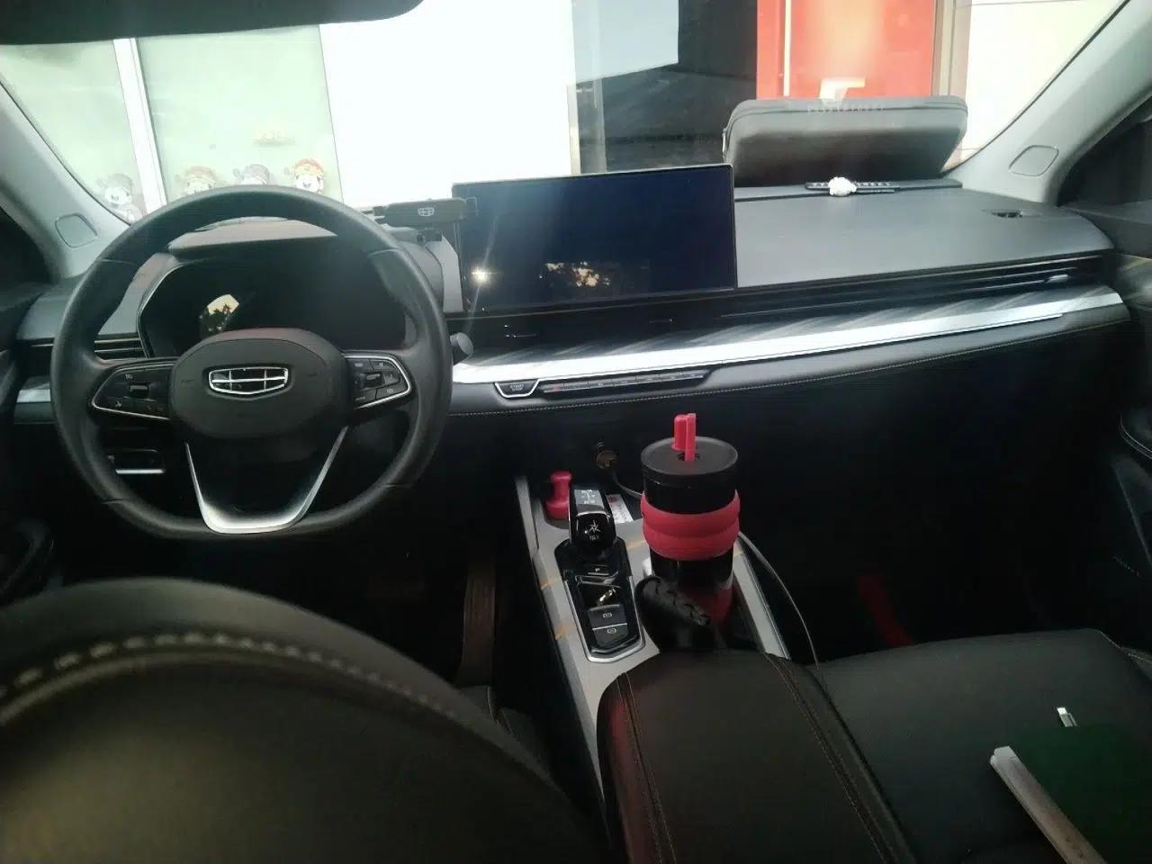 Geely Auto Emgrand L HiP 2022 1.5TD-DHT Pro 100KM Super Clean — миниатюра 10