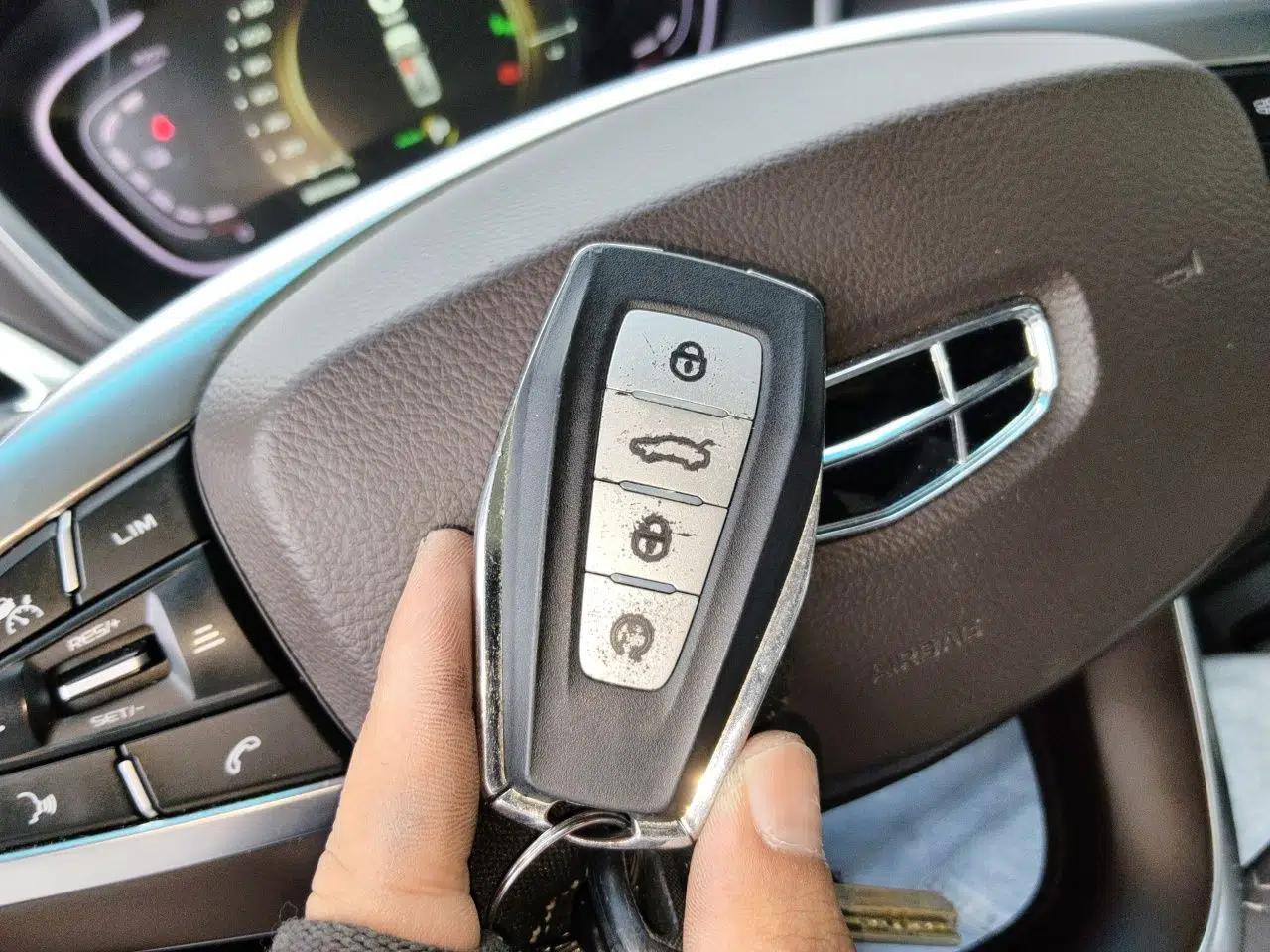 Geely Auto Jiajie New Energy 2021 ePro 1.5TD PHEV Deluxe Model — миниатюра 9