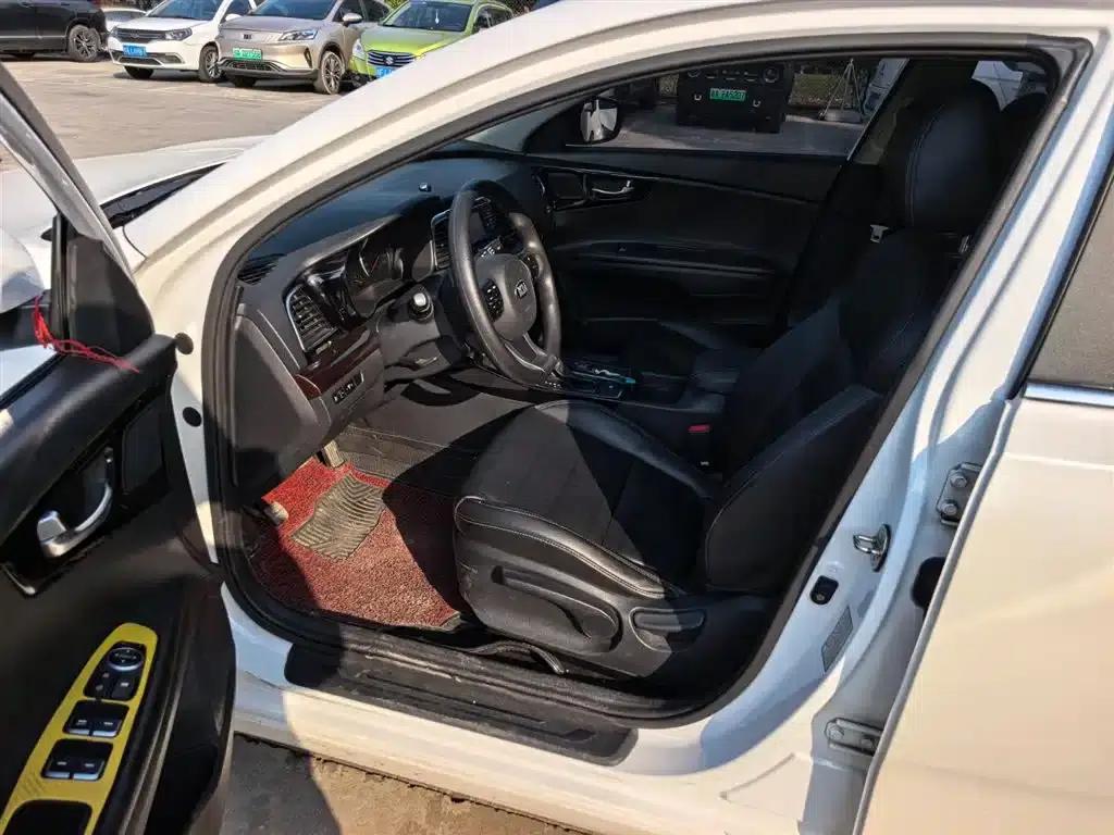 Kia K4 2014 1.8L Automatic GLS — миниатюра 8