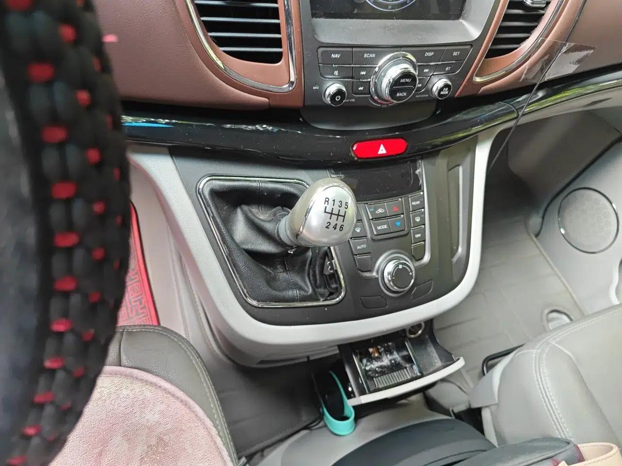 JAC Group Refine M5 2016 2.0T Gasoline Manual Business Edition — миниатюра 15
