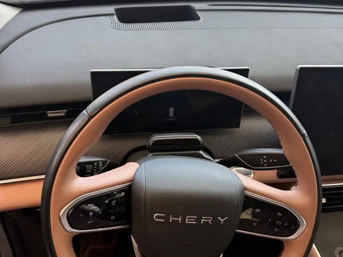 Chery Tiggo 8L 2024 2.0T 2WD Premium Edition 5-seater — миниатюра 2