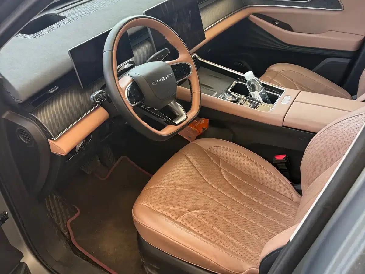 Chery Tiggo 8L 2024 2.0T 2WD Premium Edition 5-seater — миниатюра 4