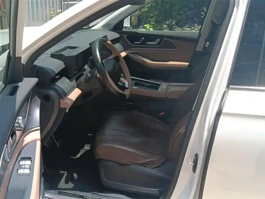 Chery Tiggo 8L 2024 2.0T 2WD Luxury 7-Seater — миниатюра 9