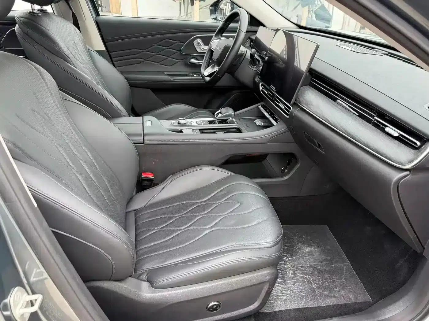 Chery Arrizo 8 PRO 2025 1.6T DCT Luxury Edition — миниатюра 12