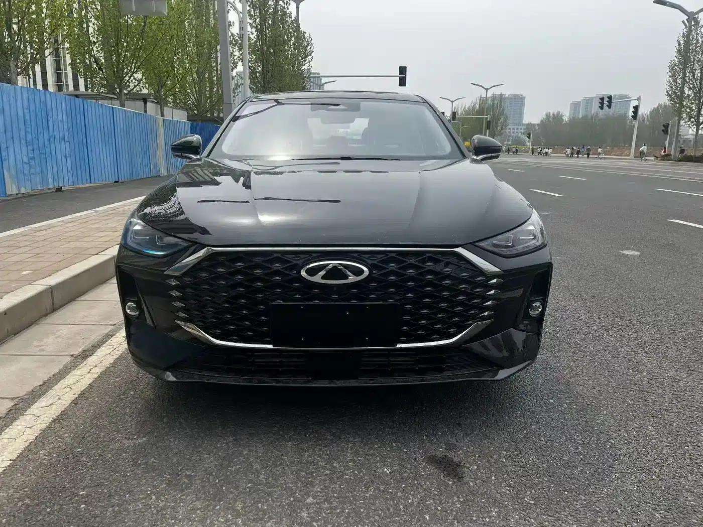 Chery Arrizo 8 PRO 2025 1.6T DCT Luxury+ — миниатюра 2