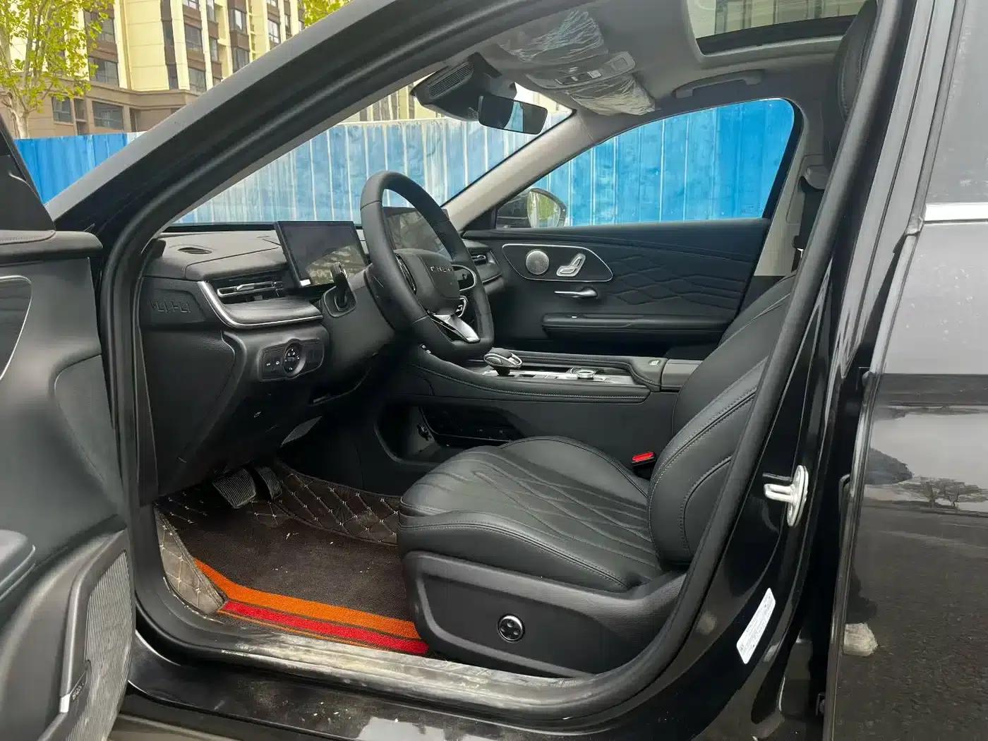 Chery Arrizo 8 PRO 2025 1.6T DCT Luxury+ — миниатюра 4