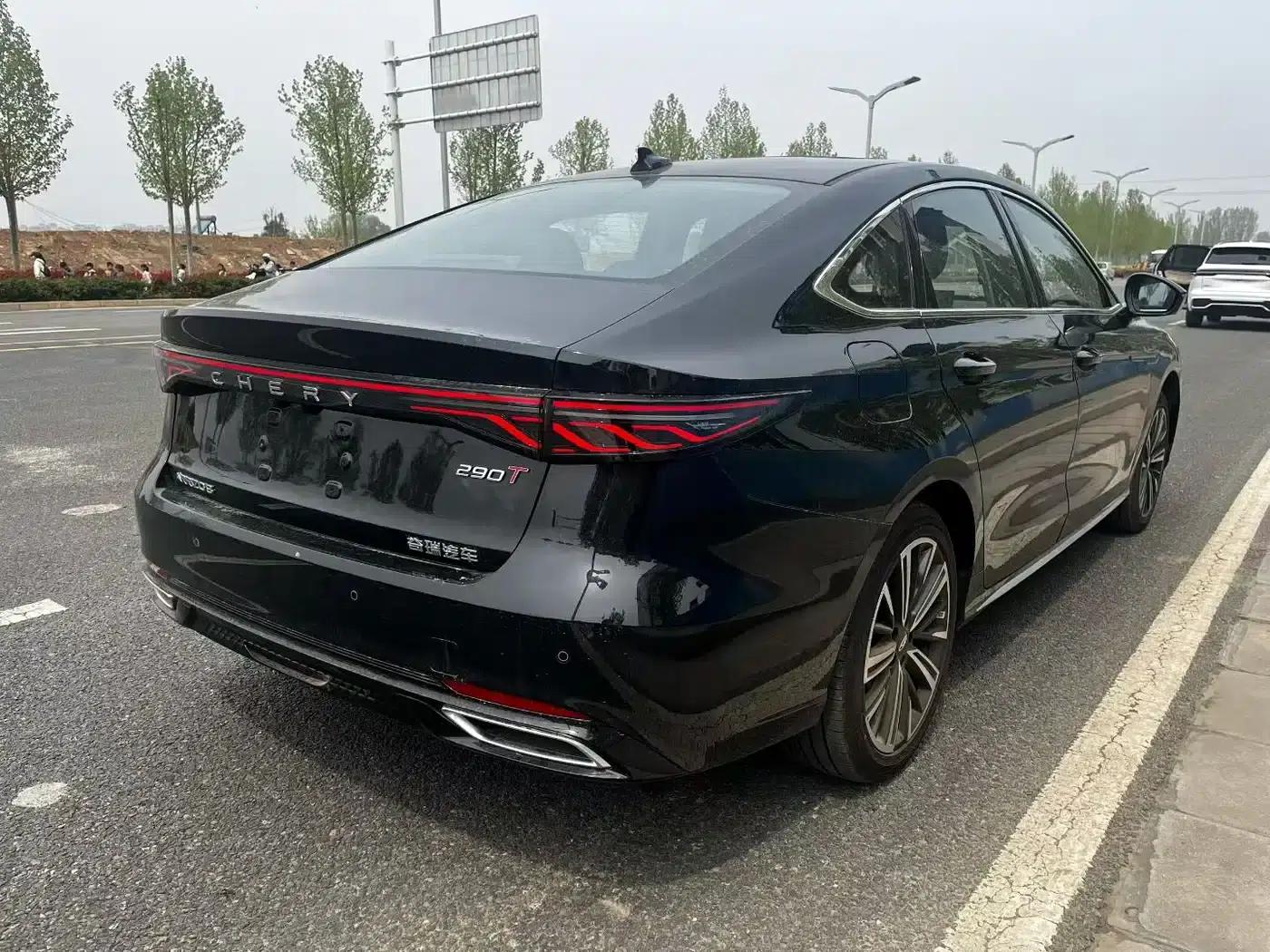 Chery Arrizo 8 PRO 2025 1.6T DCT Luxury+ — миниатюра 9