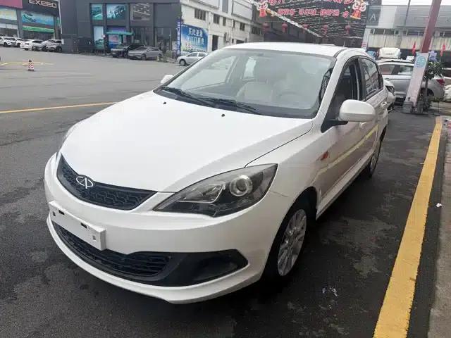 Fengyun 2 2013 Hatchback 1.5L Manual Elite Edition