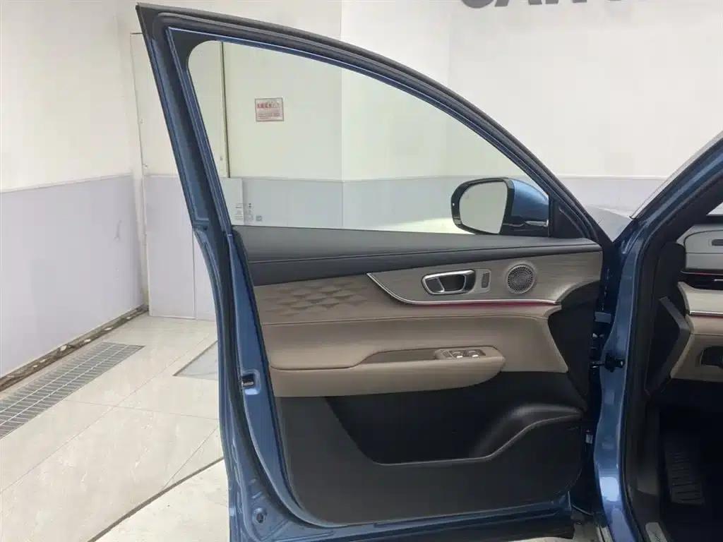 Chery Tiggo 8 PLUS C-DM 2025 1.5T 116km/h Premium 5-seater — миниатюра 15