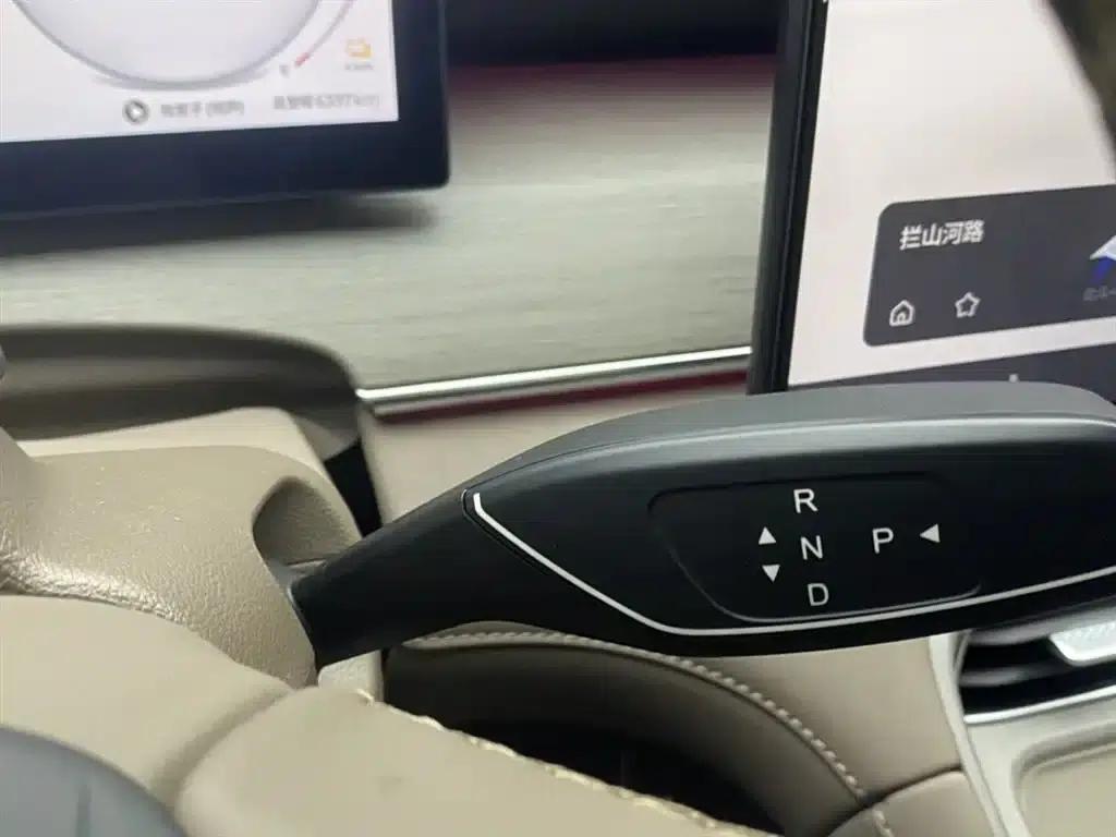Chery Tiggo 8 PLUS C-DM 2025 1.5T 116km/h Premium 5-seater — миниатюра 19