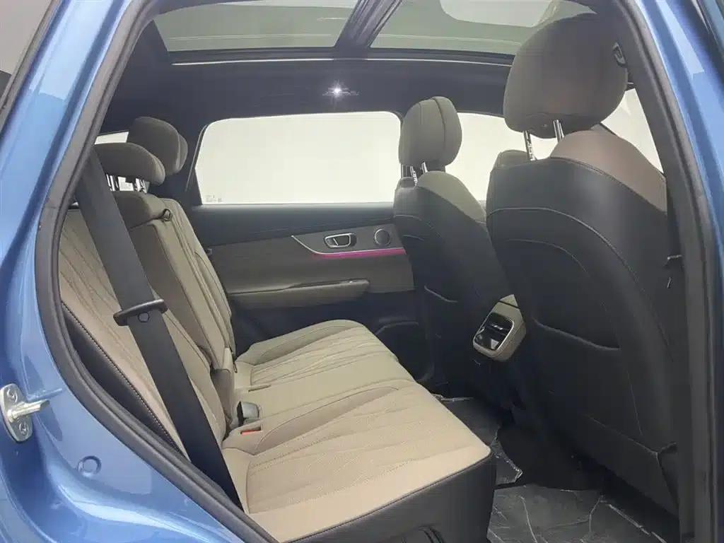 Chery Tiggo 8 PLUS C-DM 2025 1.5T 116km/h Premium 5-seater — миниатюра 24