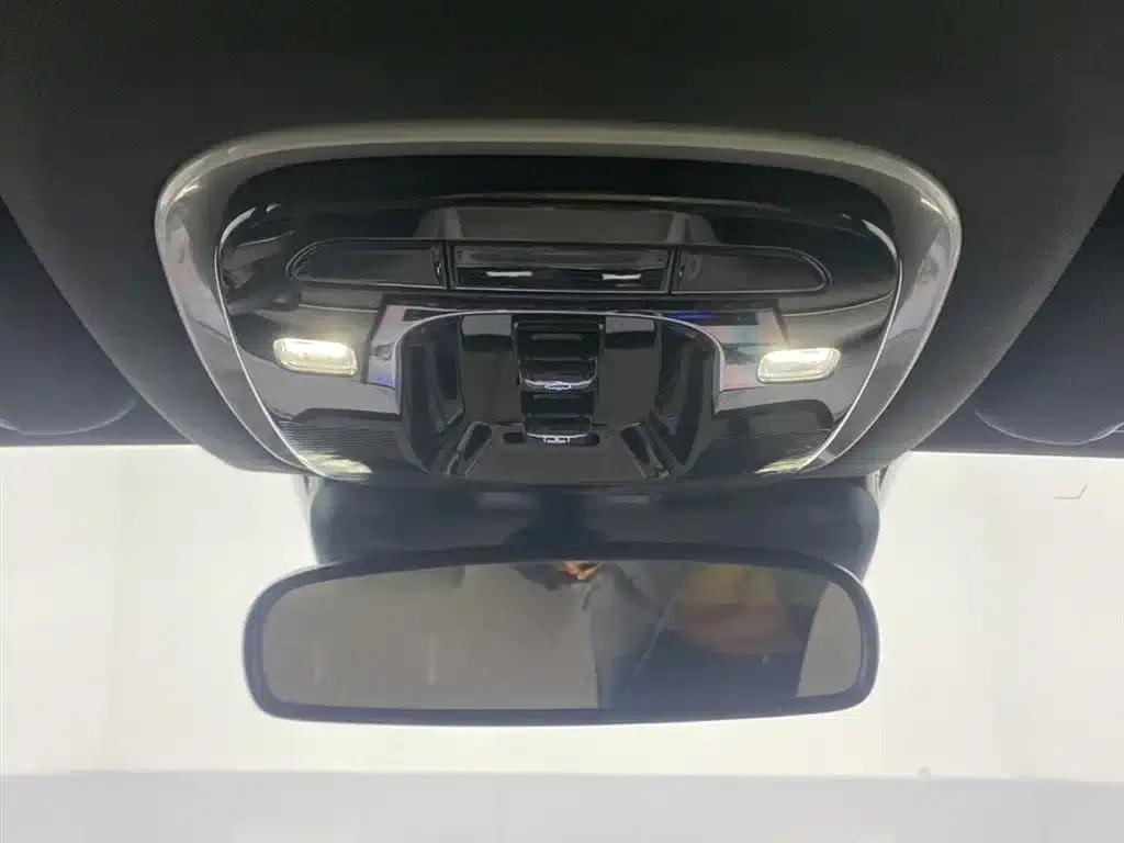 Chery Tiggo 8 PLUS C-DM 2025 1.5T 116km/h Premium 5-seater — миниатюра 28