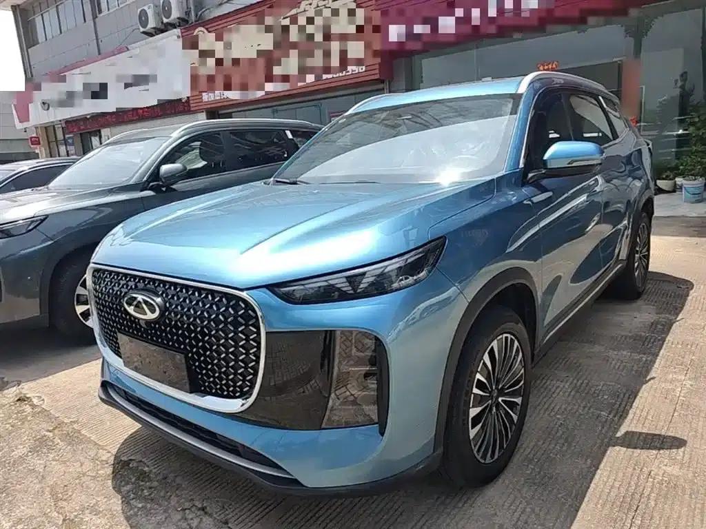 Chery Tiggo 8 PLUS C-DM 2025 1.5T 116km/h Premium 5-seater — миниатюра 2