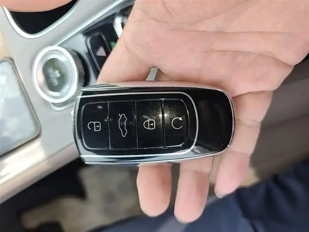 Chery Tiggo 8 PLUS C-DM 2025 1.5T 116km/h Premium 5-seater — миниатюра 9