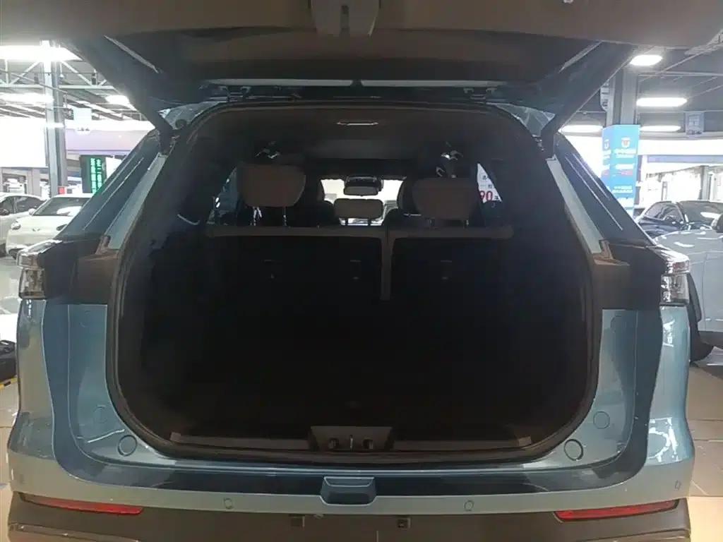 Chery Tiggo 8 PLUS C-DM 2025 1.5T 116km/h Premium 5-seater — миниатюра 19