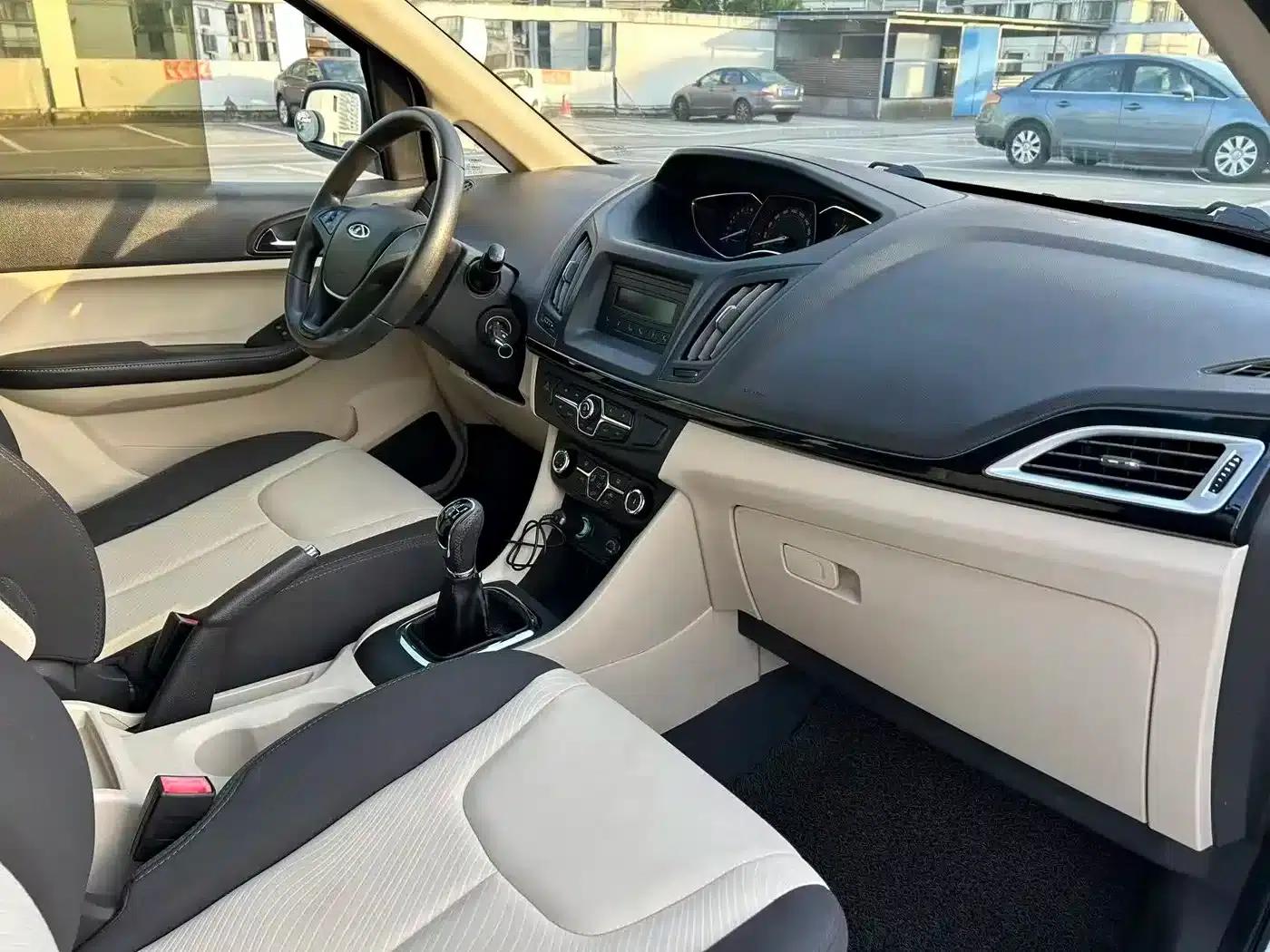 Chery Arrizo M7 2015 1.8L Manual Comfort Edition 232 Seats — миниатюра 16