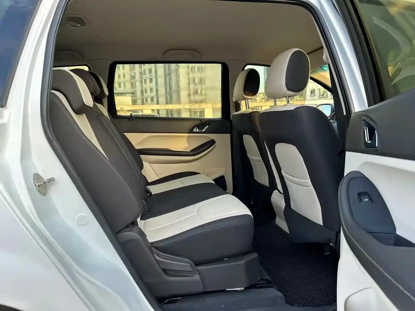 Chery Arrizo M7 2015 1.8L Manual Comfort Edition 232 Seats — миниатюра 17