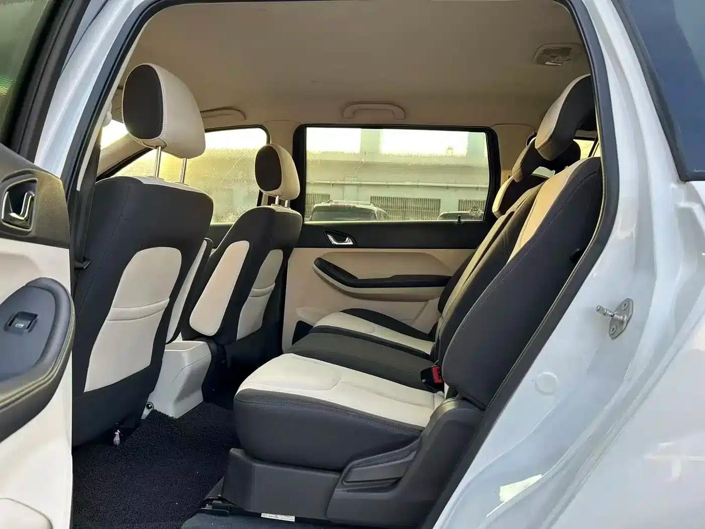 Chery Arrizo M7 2015 1.8L Manual Comfort Edition 232 Seats — миниатюра 6