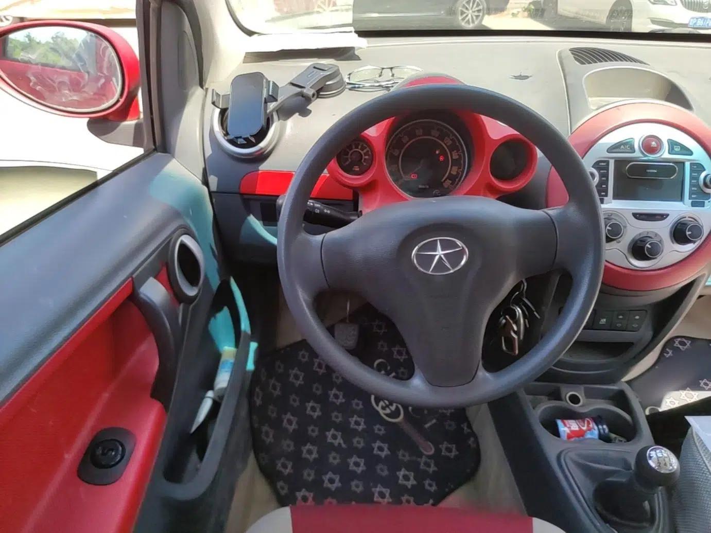 JAC Group Yueyue 2012 1.0L Luxury Model — миниатюра 11