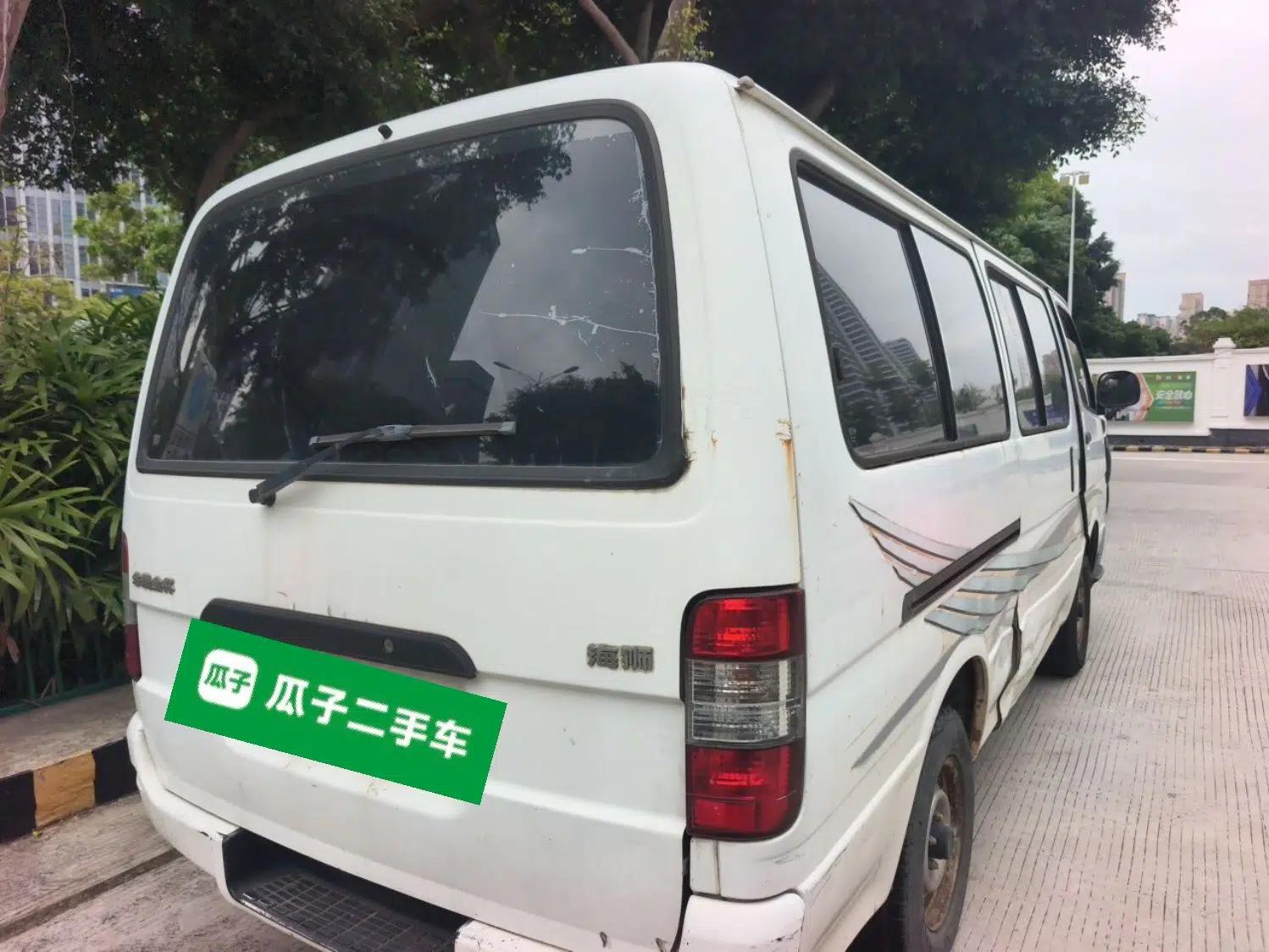 Jinbei Hiace 2011 2.0L 5th Generation Kuaiyunwang Luxury Edition 4G19 — миниатюра 6