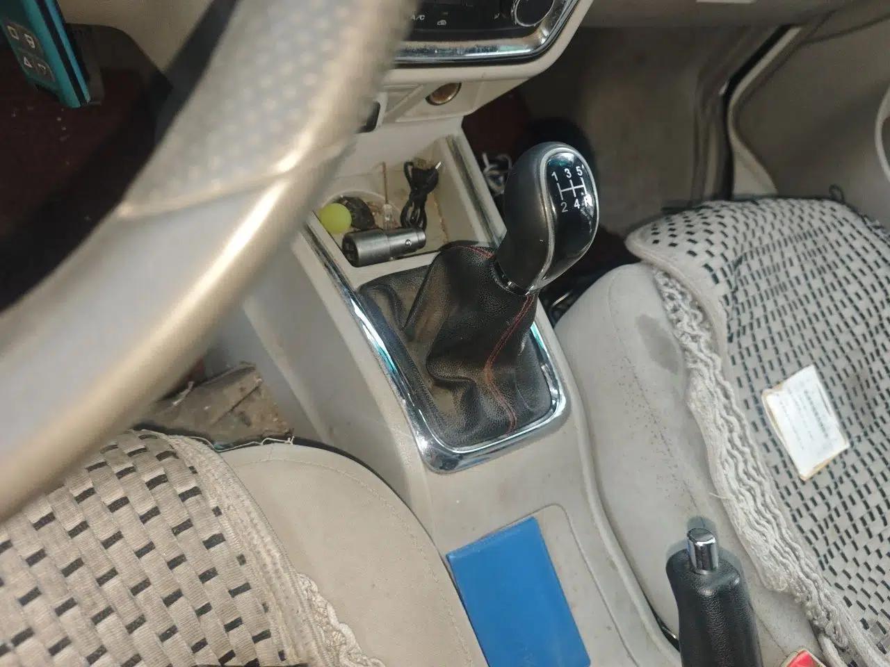 Jinbei New Hiace X30L 2021 1.5L Wealth Van Non-Air-Conditioned Version China VI Standard SWC15M — миниатюра 15