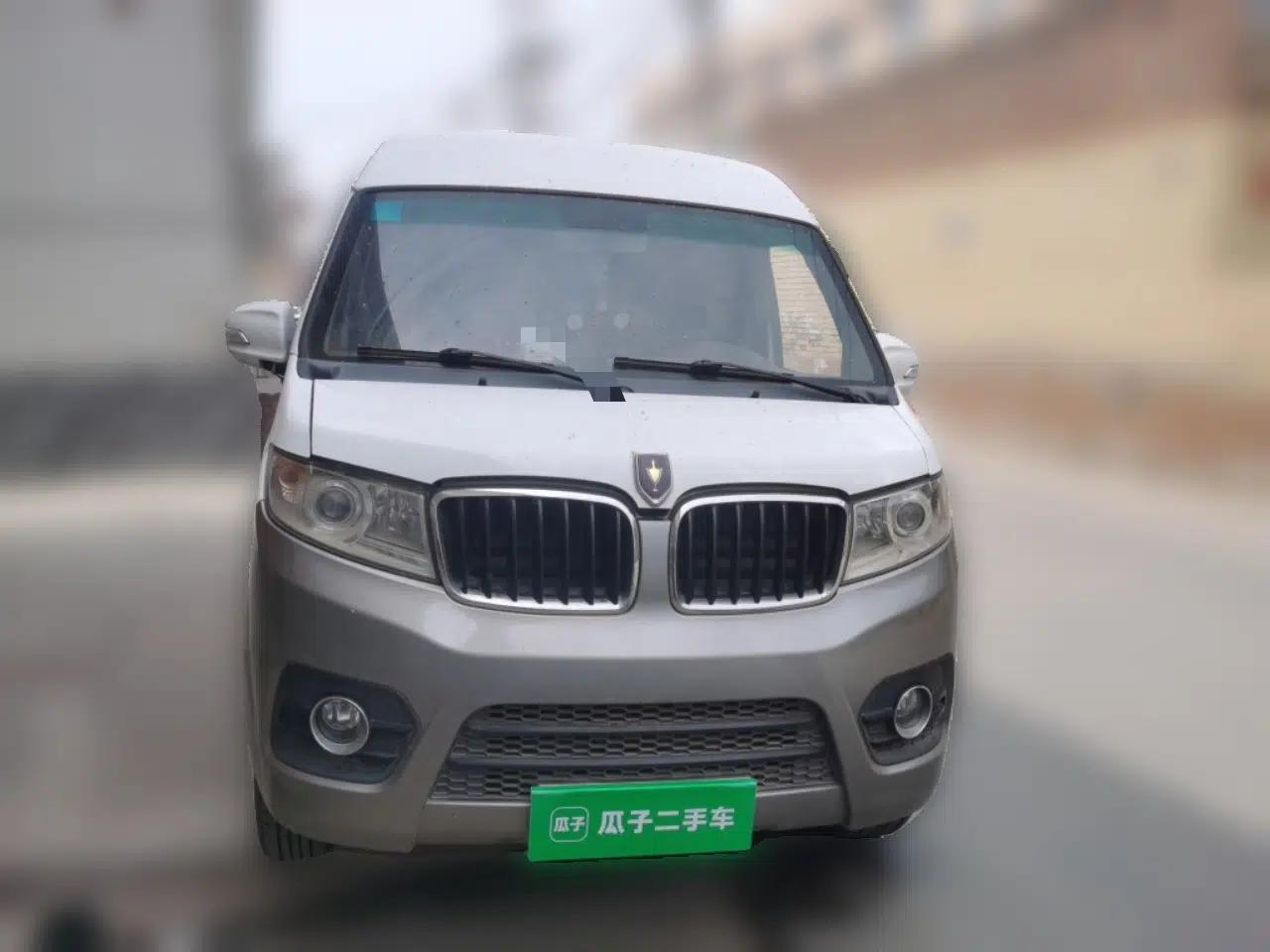 Jinbei New Hiace X30L 2019 1.5L Cargo Van Wealth Edition China VI SWC15M — миниатюра 2