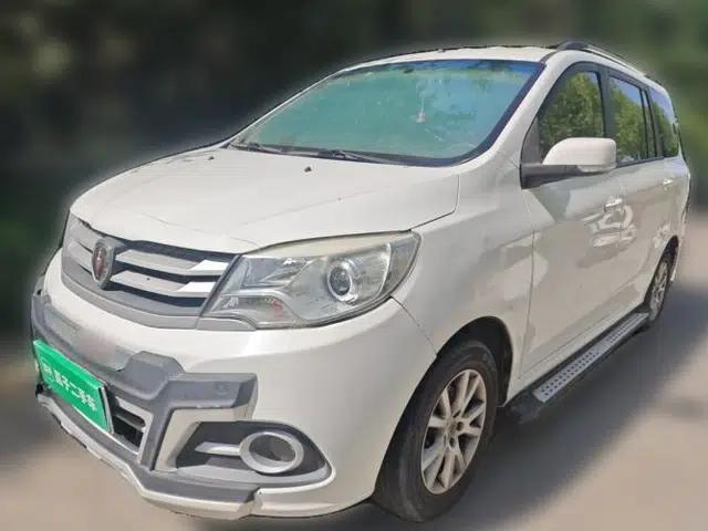 Jinbei 750 2015 1.5L Luxury Model