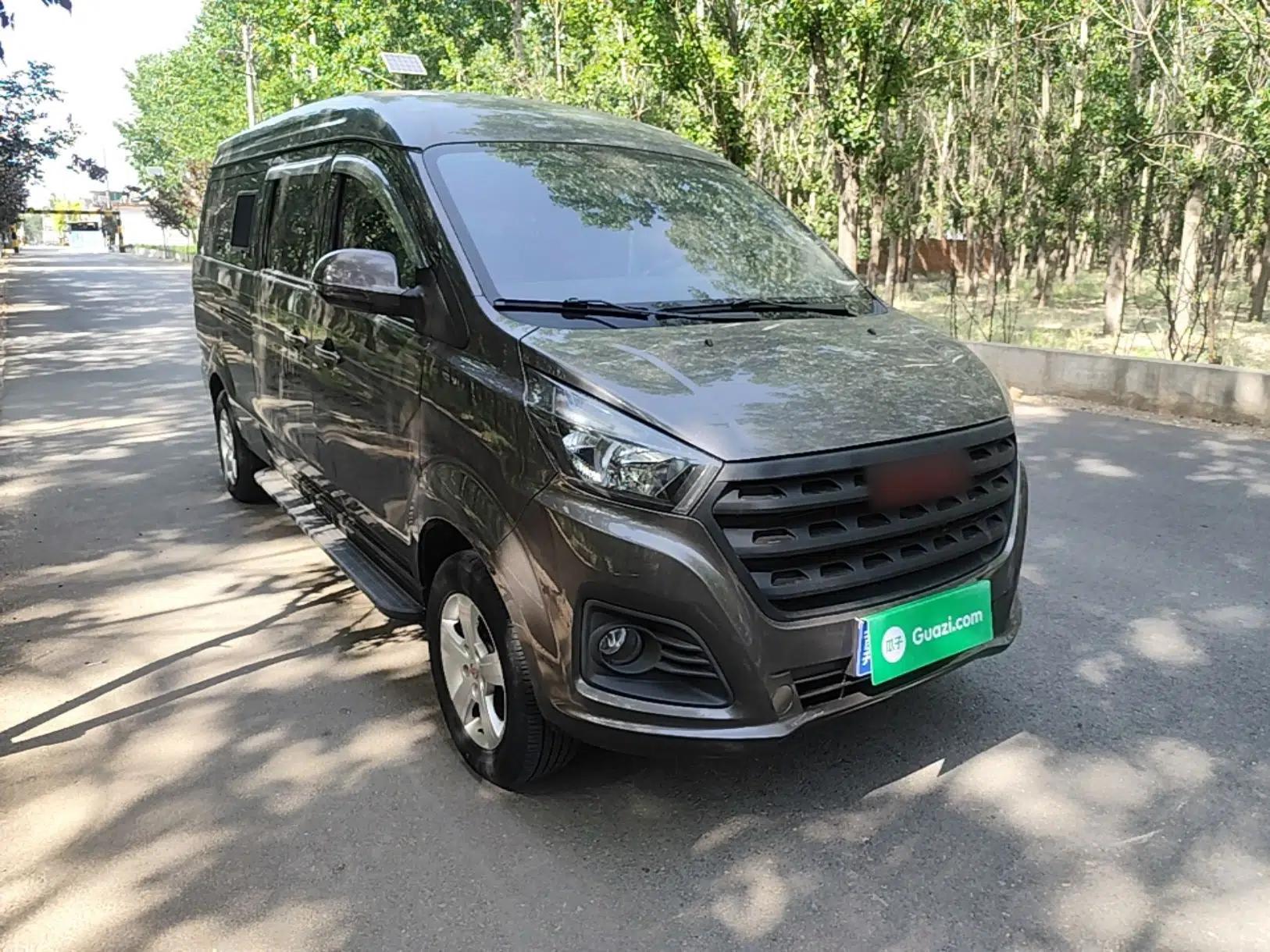 Jinbei Gold Hiace 2023 1.5L Passenger Van Travel Lion 5/6/7-Seater with Central Air Conditioning — миниатюра 3