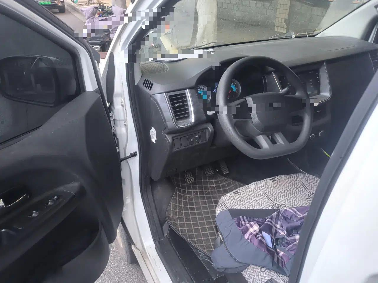 Jinbei Gold Hiace 2024 2.0L Travel Lion Passenger Vehicle 5/6/7-Seater CNG Central Air Conditioning — миниатюра 17