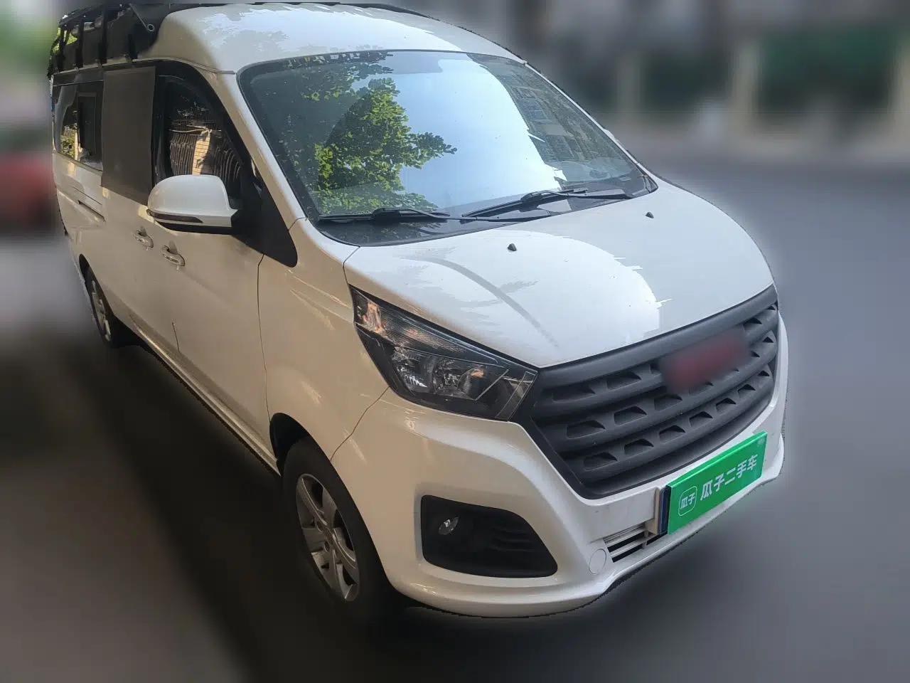 Jinbei Gold Hiace 2024 2.0L Travel Lion Passenger Vehicle 5/6/7-Seater CNG Central Air Conditioning — миниатюра 3