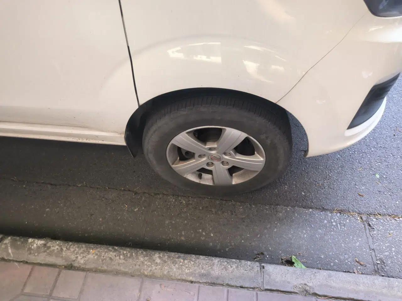 Jinbei Gold Hiace 2024 2.0L Travel Lion Passenger Vehicle 5/6/7-Seater CNG Central Air Conditioning — миниатюра 8
